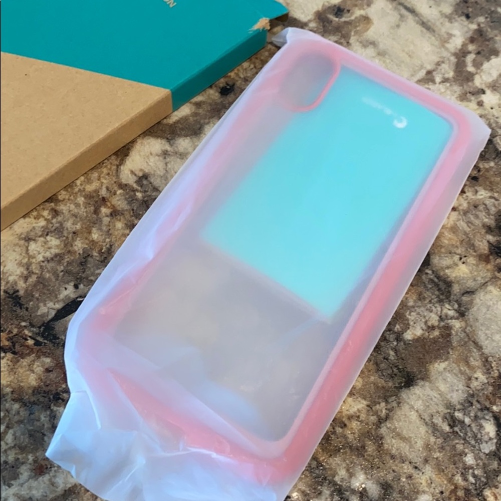 iPhone X case - Picture 3 of 6
